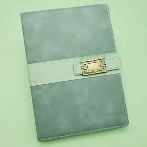 Defter Deri Kapaklı Çizgili Not i Açık Yeşil