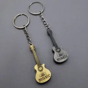 10 cm Metal Gitar Anahtarlık