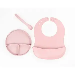 Kullanıma Uygun Pembe 3’lü Silikon Yemek Seti Önlük + Diş Kaşıyıcılı Kaşık + Vakumlu Tabak
