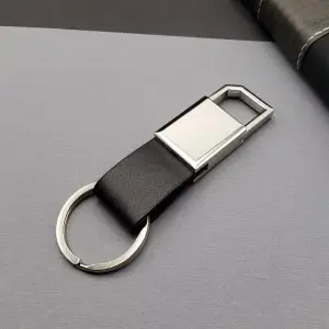 8 Cm Siyah Gümüş Metal Anahtarlık
