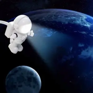 12 lümen 1adet Kullanıma Uygun Usb Astronot Lamba