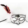 Maske Gümüş Renk Yandan Tüylü Güllü Gümüş Taşlı Pullu 20x22 cm