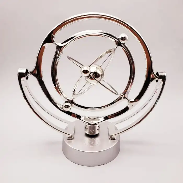 Şık Denge Topu 25x10.5x10.5 cm Gümüş Renkli Dekoratif