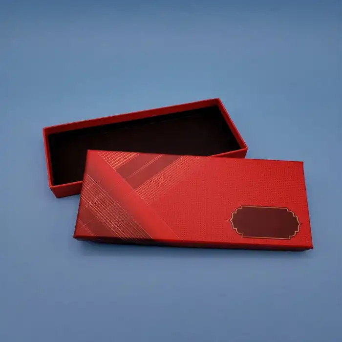 17 Cm Kalem Kırmızı Kutusu