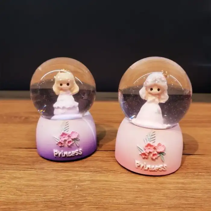 Işıklı Kar Küresi 7 cm Sevimli Prenses Hediye