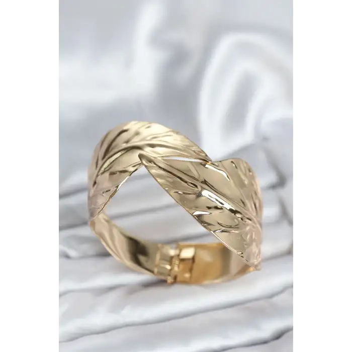 Kadın Bileklik Pirinç Gold Renk Yaprak Model