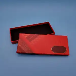 17 Cm Kalem Kırmızı Kutusu