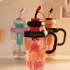 Ergonomik Süzgeçli Su Matarası 1200 ml Kapasite ile
