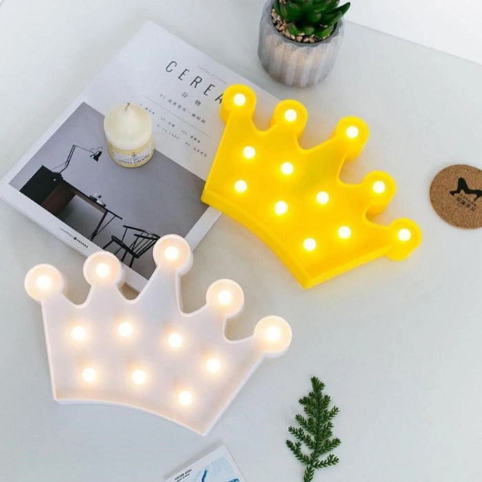 Gece Lambası 3D Dekor Amaçlı Pil İle Çalışan Kraliçe Tacı Formlu LED Masa