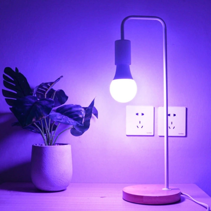 Seçenekli LED Ampul 9w Uzaktan Kumandalı 15 Farklı Renk
