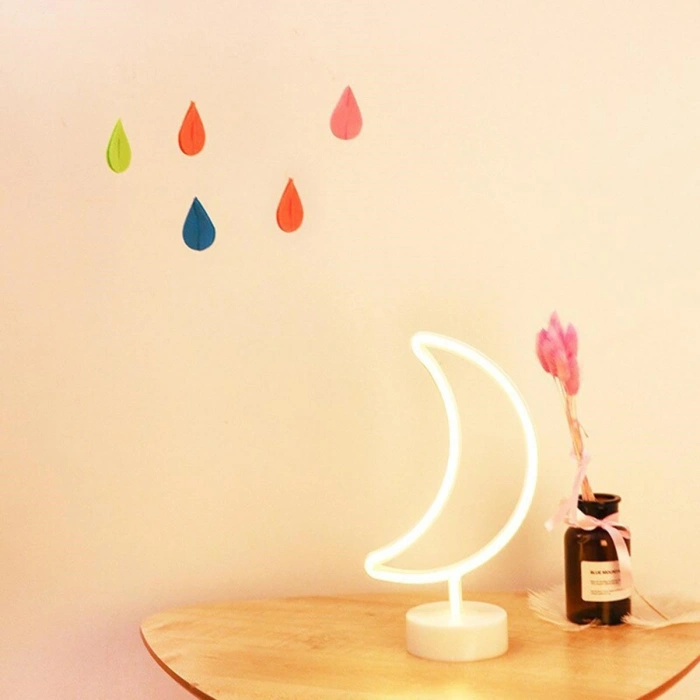 Gece Lambası Dekor Amaçlı Pil İle Çalışan Ay Tasarımlı 3D Neon LED Masa