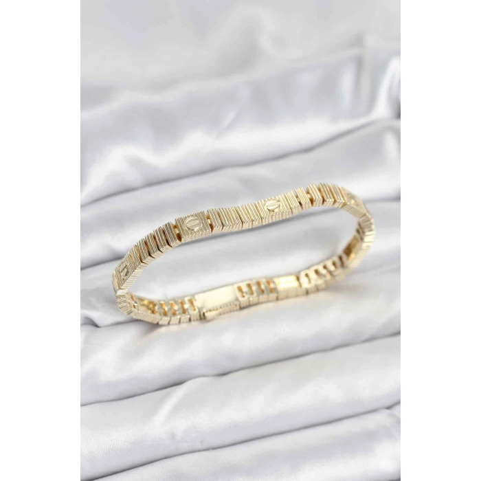 Gold Renk Vip Seri Bileklik TJ-BB8078