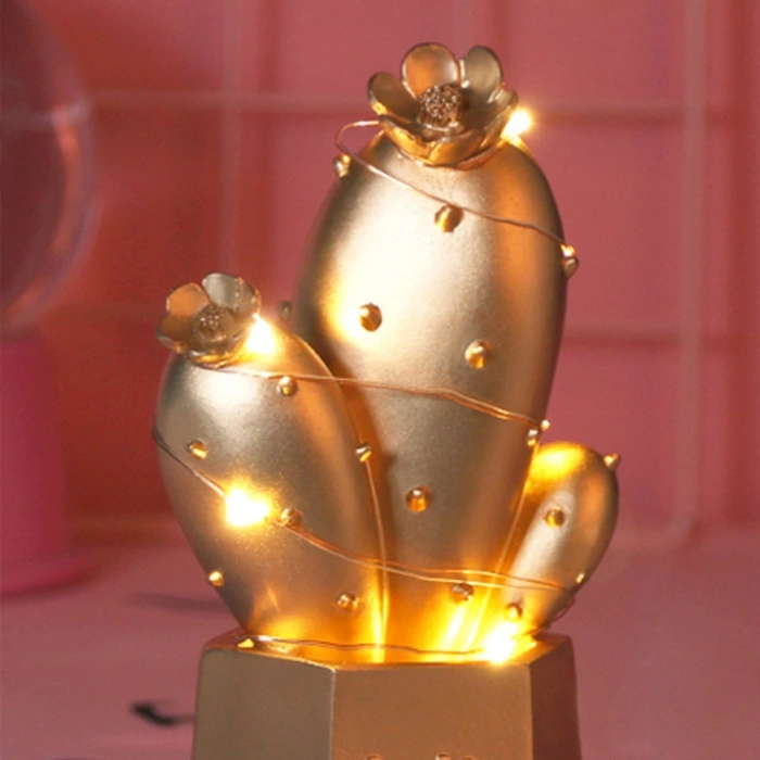 Gece Lambası LED Aydınlatmalı Kaktüs Dekor Amaçlı Masa Lambası Küçük Boy Biblo Gold
