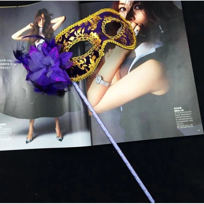 Lüks Taşlı Saplı Maskeli Balo Maskesi Mor Renk 35 cm
