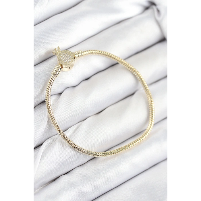 Pirinç Charm Zirkon Taşlı Taç Model Gold Renk Kadın Bileklik TJ-BB7808