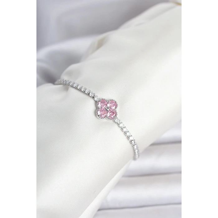 Pirinç Gümüş Renk Pembe Zirkon Taşlı Yonca Model Su Yolu Kadın Bileklik TJ-BB8467