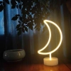Gece Lambası Dekor Amaçlı Pil İle Çalışan Ay Tasarımlı 3D Neon LED Masa