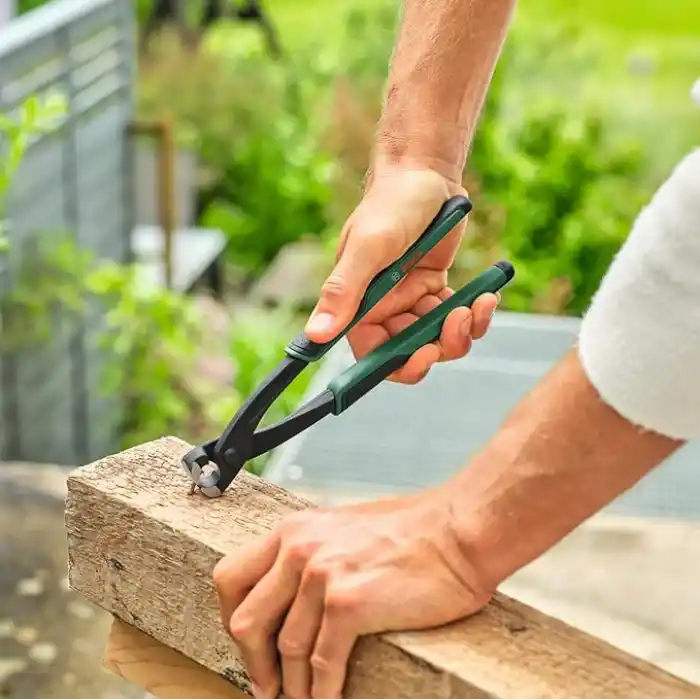 Bosch Montaj pensesi 225 mm (krom vanadyumdan sağlam ve hassas montaj pensesi; çift sertleştirilmiş kesim; kolay açılır; ergonomik yumuşak sap)