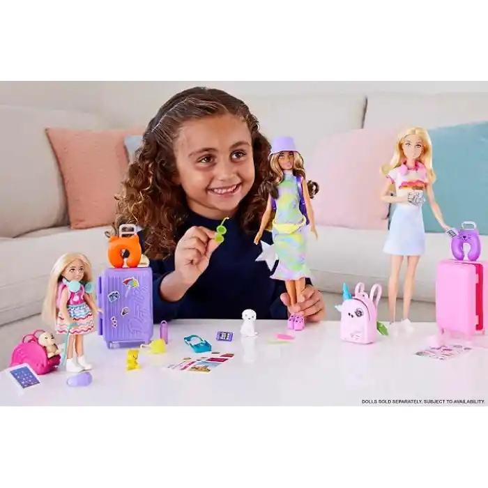 Barbie® Seyahatte Chelsea Bebek ve Aksesuarları