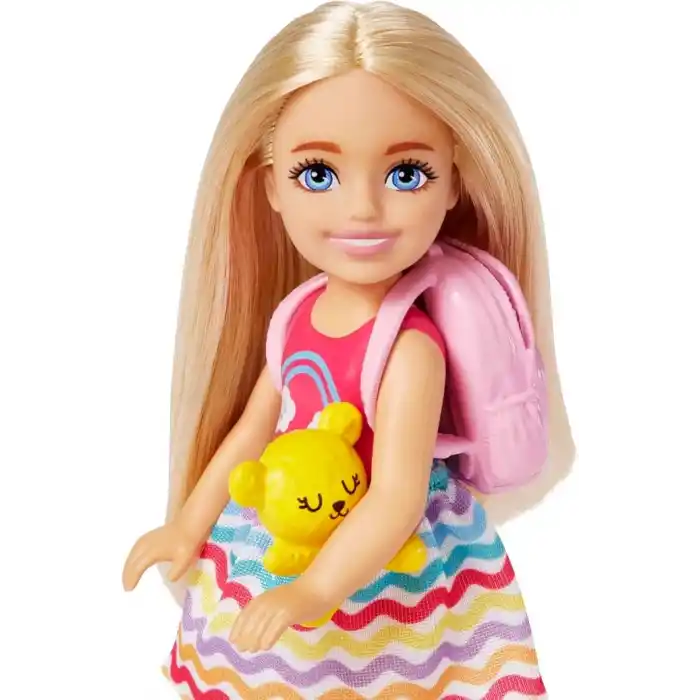 Barbie® Seyahatte Chelsea Bebek ve Aksesuarları