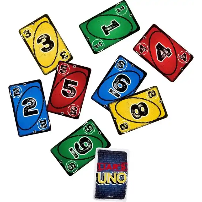 Blöf yaparak diğer oyuncuları kandırabileceğiniz yetişkinlere, çocuklara, ailelere, partilere, oyun gecelerine ve eğlenceli seyahatlere yönelik Mattel Games UNO Liars kart oyunu, JLH43