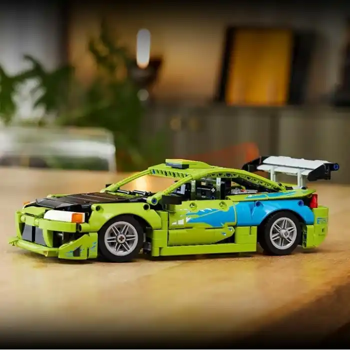 LEGO Technic Fast and Furious Mitsubishi Eclipse Araba 42229