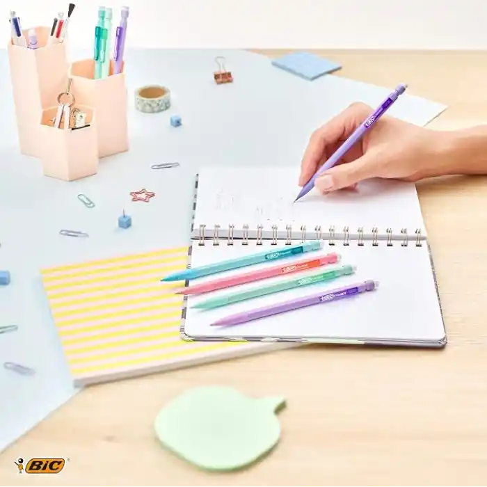 BIC Matic Pastel 0.7 Uçlu Versatil Kalem 10lu Poşet, 5 Farklı Pastel Renk, 3 Adet 0.7 HB Uç ile, Kolayca Silinir