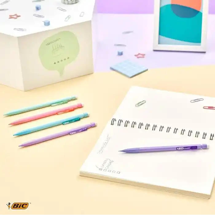 BIC Matic Pastel 0.7 Uçlu Versatil Kalem 10lu Poşet, 5 Farklı Pastel Renk, 3 Adet 0.7 HB Uç ile, Kolayca Silinir