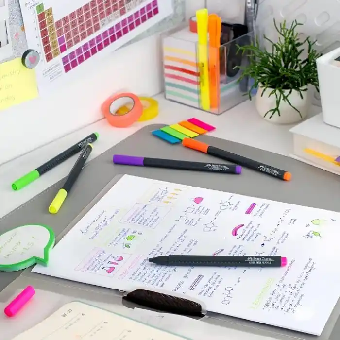 Faber-Castell Grip Finepen İnce Keçe Uçlu Kalem Seti, 5’li, Neon Renkler, 0.4 mm, Metal Destekli, Ergonomik Üçgen Gövde