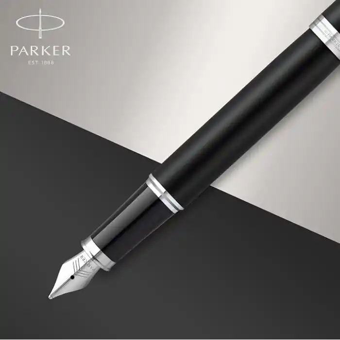 PARKER IM Dolma Kalem | Krom Süslü Mat Siyah | Mavi Mürekkepli Orta Uç | Hediye Kutusu