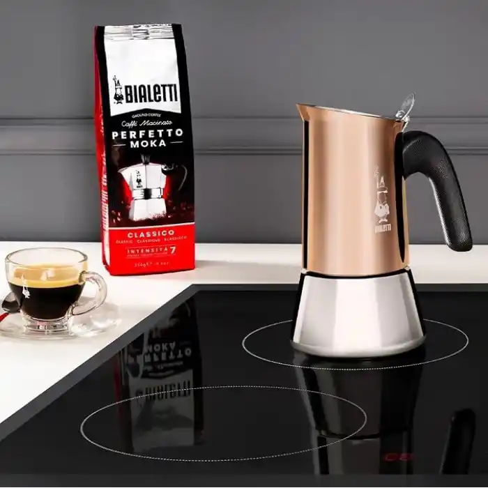 Bialetti - Venus: 6 Cups Ocak Üstü Espresso Pişirici - 235ml - Kahverengi, Gümüş Renk - Paslanmaz Çelik Gövde - Patentli Güvenlik Valfi - Tüm Ocak Türleri İçin Uygundur (İndüksiyon Dahil)