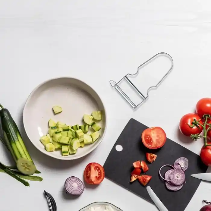 Victorinox Star tasarruflu soyucu, patates soyucu, iki bıçaklı, sarkaç bıçaklı, ekstra keskin, metal sap, İsviçre yapımı