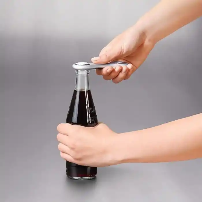 OXO - Good Grips Çelik Kalıp Döküm Şişe Açacağı