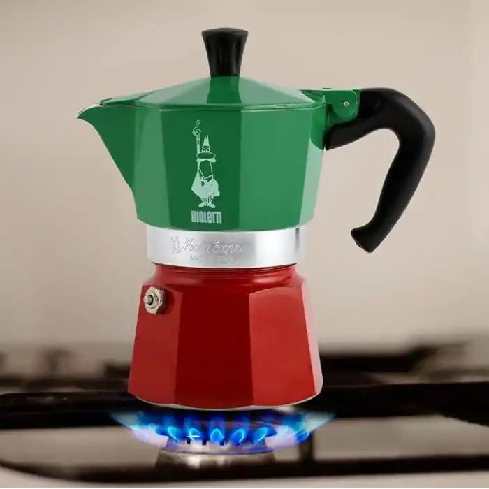 Bialetti - Moka Express Italia: 3 Cups Ocak Üstü Espresso Pişirici - 130ml - Karma Renk - Alüminyum Gövde - Patentli Güvenlik Valfi - Tüm Ocak Türleri İçin Uygundur (İndüksiyon Hariç)