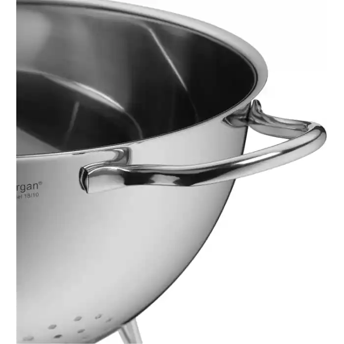 WMF Gourmet Paslanmaz Çelik Süzgeç, 24 cm, Ayaklı Makarna Süzgeci, Cromargan® Yüksek Kaliteli Paslanmaz Çelik, Bulaşık Makinesinde Yıkanabilir