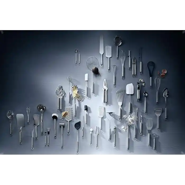 WMF Profi Plus Sos Kepçesi, 28 cm, Akıtma Ağızlı, Cromargan® Yüksek Kaliteli Yarı Mat Paslanmaz Çelik, Bulaşık Makinesinde Yıkanabilir