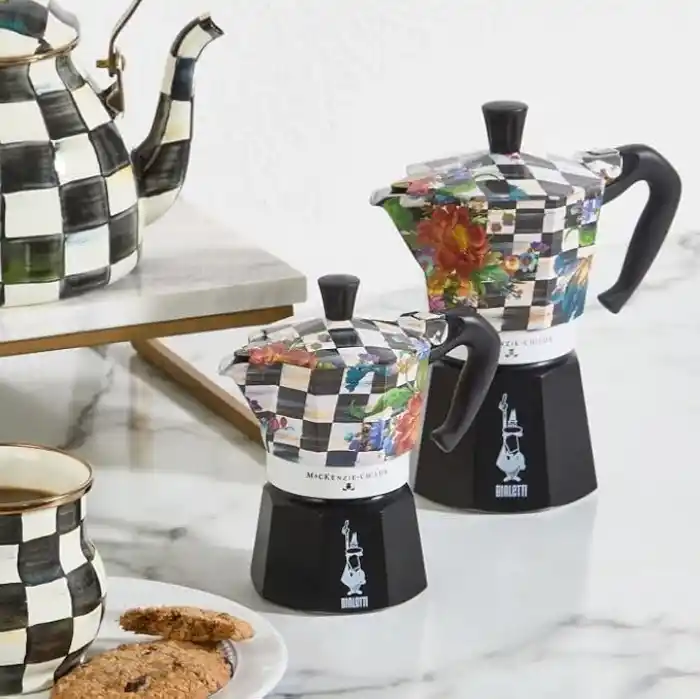 Bialetti Moka Express MacKenzie: 3 Cups Ocak Üstü Espresso Pişirici 130ml Karma Renk Alüminyum Gövde