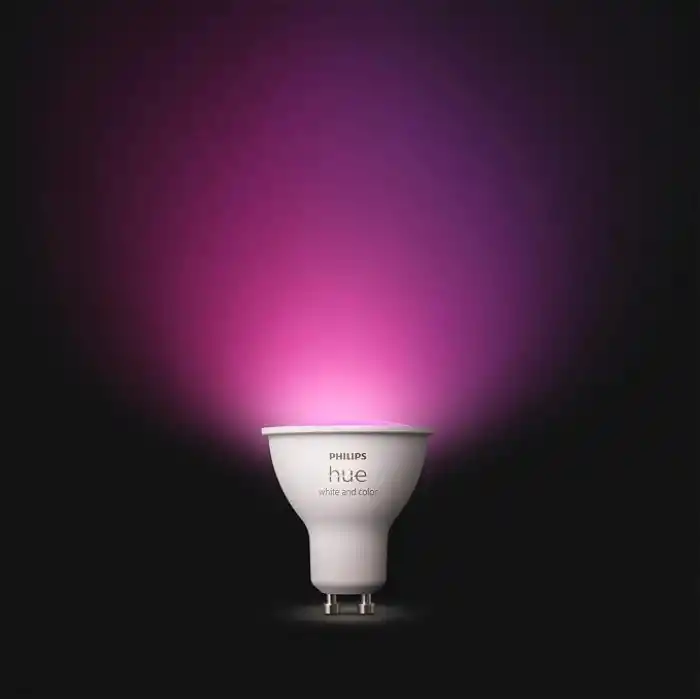 Philips Hue 4.2W Renkli Akıllı Spot Ampul GU10 Bluetooth uyumlu, Alexa, Apple Home ve Google Assistant ile sesli kontrol - 25.000 Saat Ampul Kullanım Ömrü