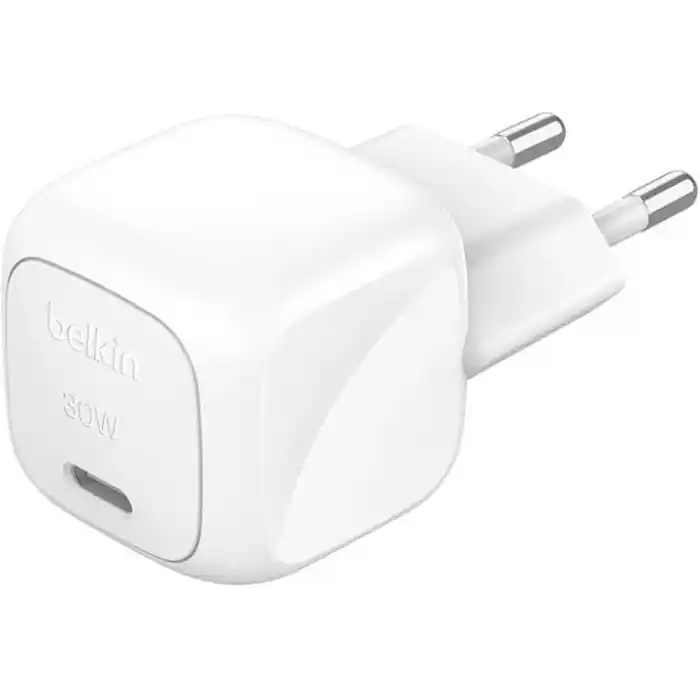 Belkin BoostCharge Kompakt Duvar Şarj Cihazı 30 W, Seyahat Dostu USB-C Power Delivery Hızlı Şarj, iPhone, Samsung Galaxy, iPad, AirPods, Tablet ve Daha Fazlası, USB-C’den USB-C’ye Kablo ile, Beyaz