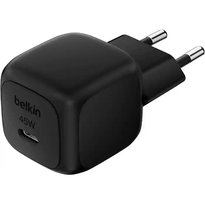 Belkin Kompakt Duvar Şarj Cihazı 45 W, Apple iPhone 17, 16 and 15 Serisi, Samsung Galaxy S25, iPad, AirPods ve Daha Fazlası için USB-C Güç İletimli Hızlı Şarj, Siyah