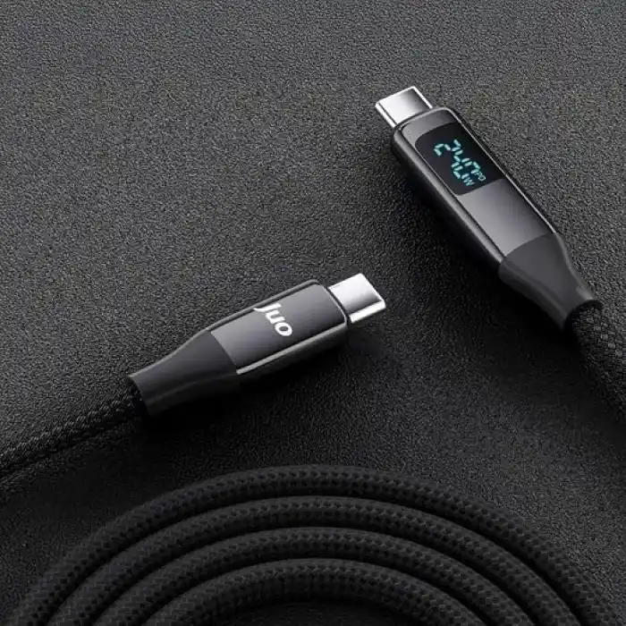 Juo 240W USB 3.1 Gen2 10Gbps E-Mark Çipli Led Display Ekranlı 4K 60Hz Görüntü ve Type-C Hızlı Şarj Kablosu 1.25 Metre