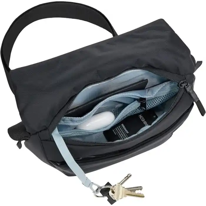 THULE Enroute Sling, Small, Black