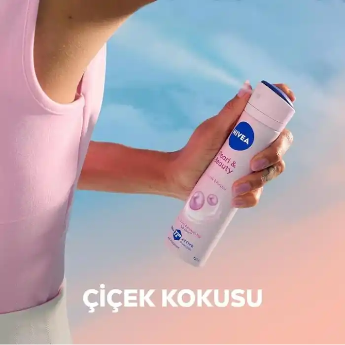 NIVEA Kadın Sprey Deodorant Pearl&Beauty 150 ml,72 Saat Terlemeye Karşı Anti Perspirant Koruma,Doğal İnci Özleri ve Avokado Yağı,Yumuşak,Pürüzsüz Koltuk Altı,Alkol İçermez