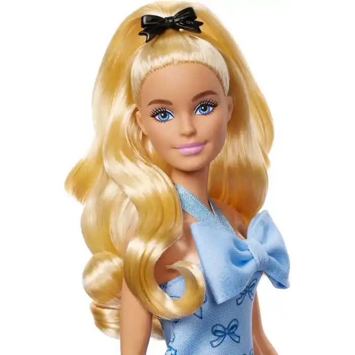 Barbie® Büyüleyici Parti Bebekleri - Mavi Fiyonklu Elbiseli