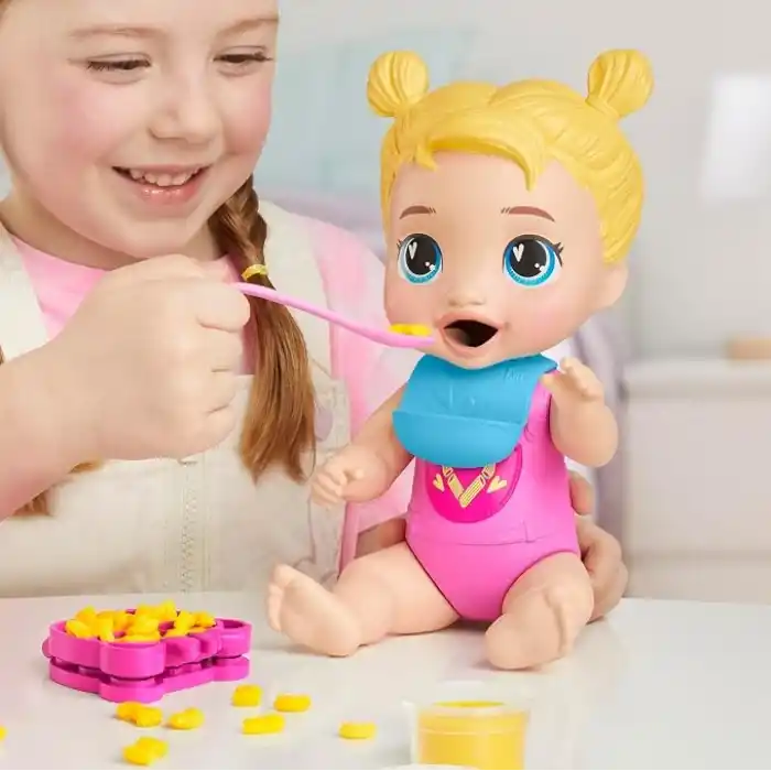 Baby Alive Sofra Eserleri, Hayali Yiyecek Aksesuarlı Sarı Saçlı Oyuncak Bebek, 3 Yaş ve Üzeri Kız ve Erkek Çocuklar için 28 cm Boyunda Oyuncaklar