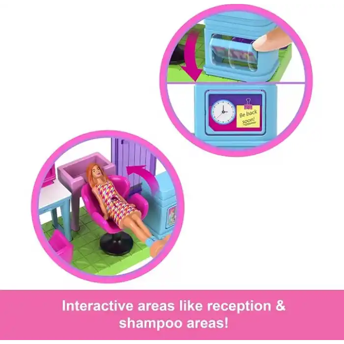 Barbie Mini BarbieLand koleksiyona uygun oyun seti, 4 cmlik bebek, aynalı kuaför tezgahı, şampuan bölümü ve hikaye anlatımına yönelik karşılama masası ile Kuaför Salonu, JCR32