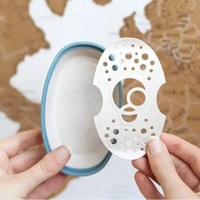 Foamie Travel Buddy Taşıma Kutusu – Katı Ürünler İçin Pratik ve Hijyenik Saklama