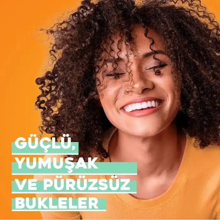 ogx bukleli saçlar için nemlendirici coconut curls sülfatsız bakım kremi (385 ml)
