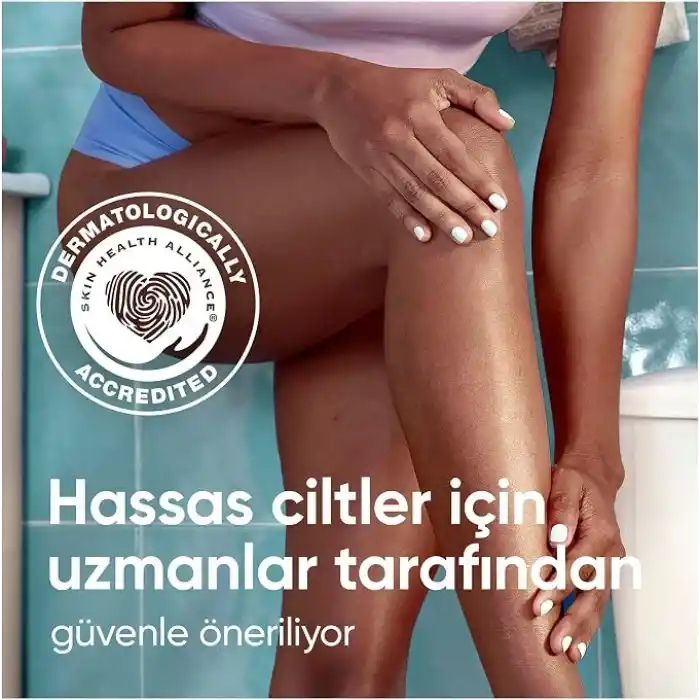 Gillette Venus Pro ComfortGlide Sugarberry Kokulu Kadın Tıraş Bıçağı, 3 Yedek Tıraş Bıçağı