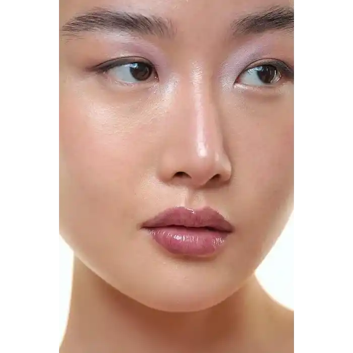 Kremi LIP VITAMIN BALM Cherry Coke 13 mL · Besleyici, Nemlendirici · Peptitler, Seramid, Shea, Jojoba